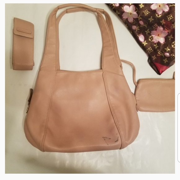 Vintage Nine West | Soft pink hobo bag - Picture 5 of 8